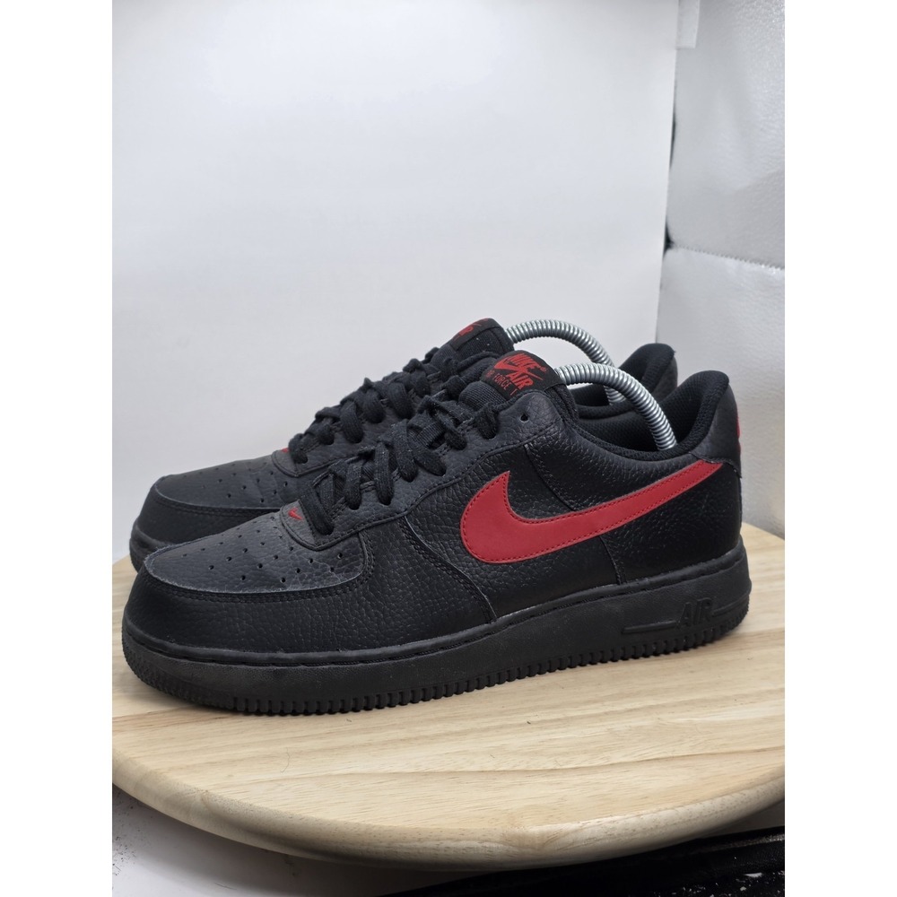 Mens Size 8 Nike Air Force 1 Low Black University Red Tumbled Leather AA4083-011